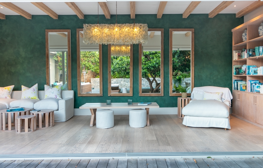 9 Bedroom Property for Sale in Beachy Head Western Cape